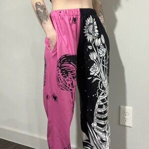 Sweat pants